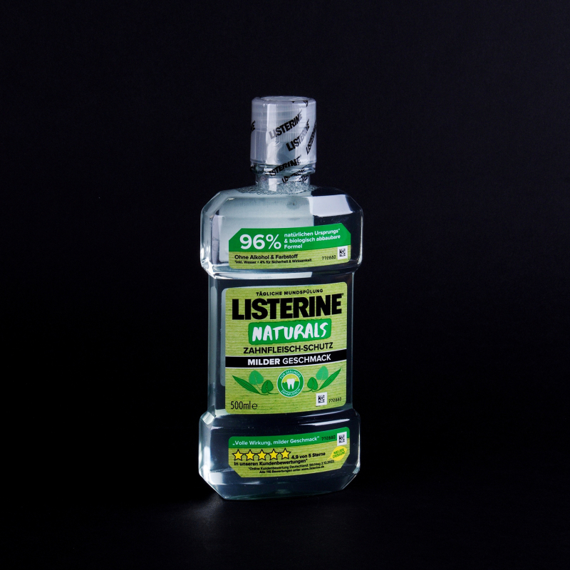 Ústní voda Listerine Naturals