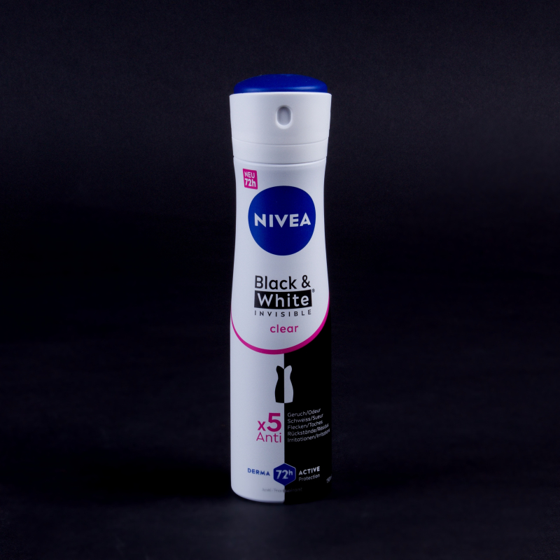 Deo sprej Nivea Black White Invisible