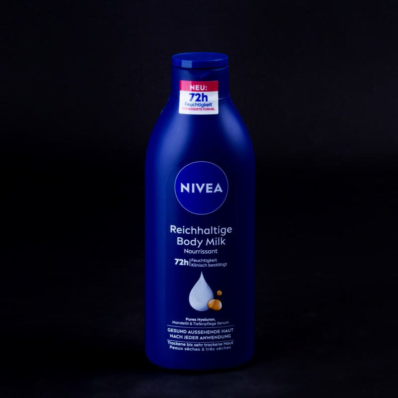 Výživné tělové mléko Nivea