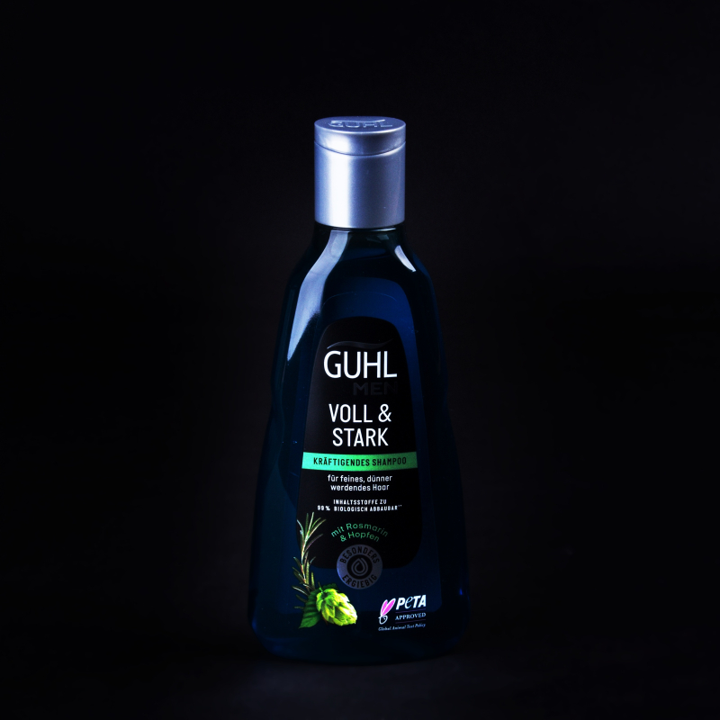 Plný a silný šampon s rozmarýnem a chmelem Guhl Men