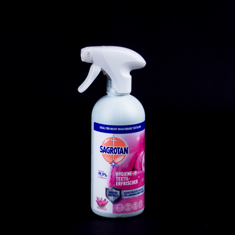 Dezinfekční sprej na textilie s vůní Sagrotan