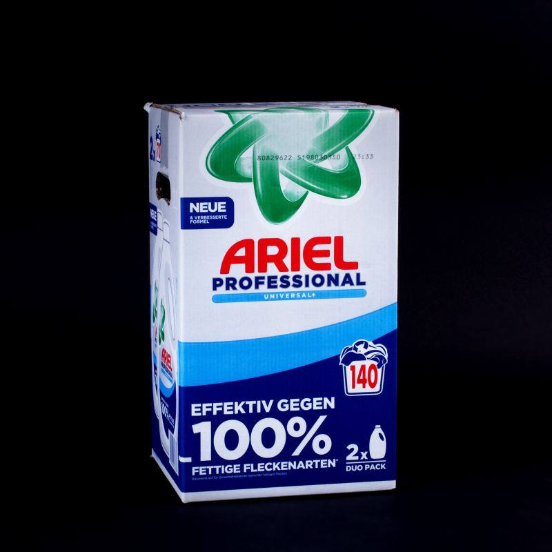 Prací gel Ariel Professional Universal 140 praní