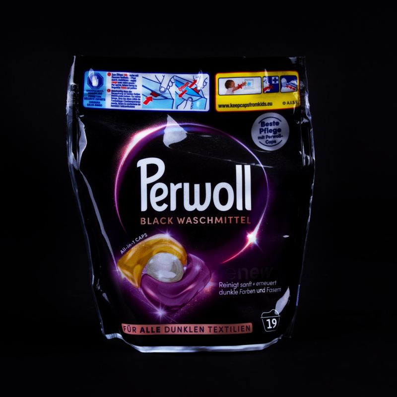 Kapsle Perwoll Renew Černá 19 praní